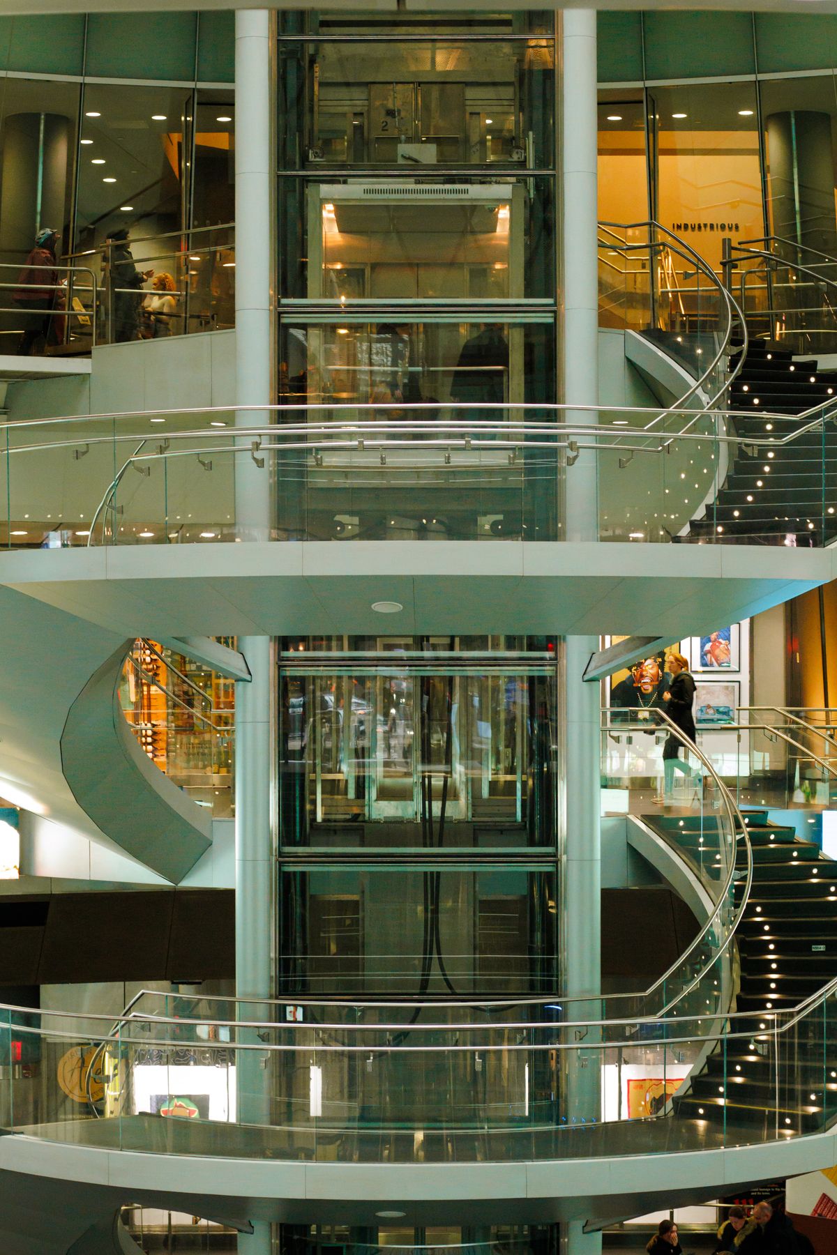 Luxury Flagship Stores