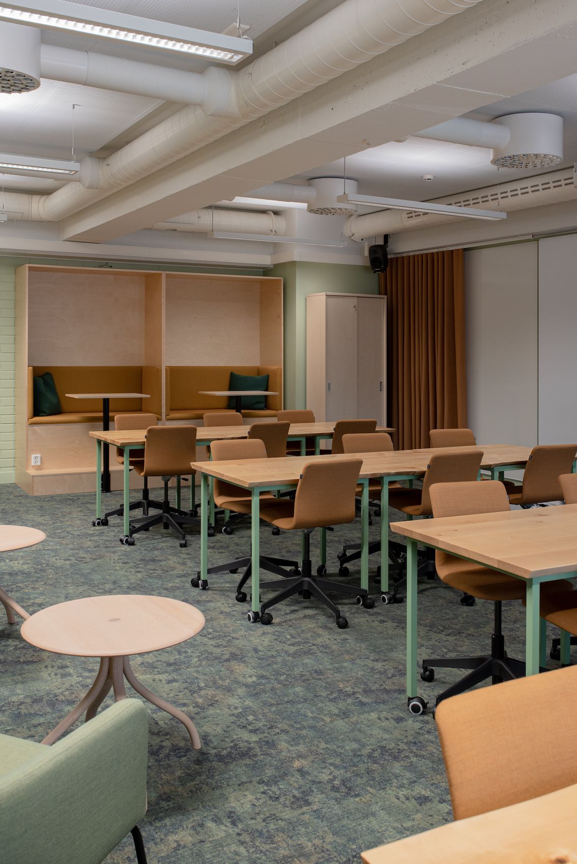 Interior Contractors – Educational Institutions